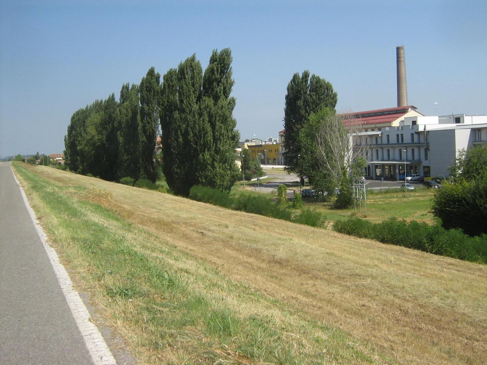 Hostiliae Ciminiera Hotel Ostiglia Exteriér fotografie