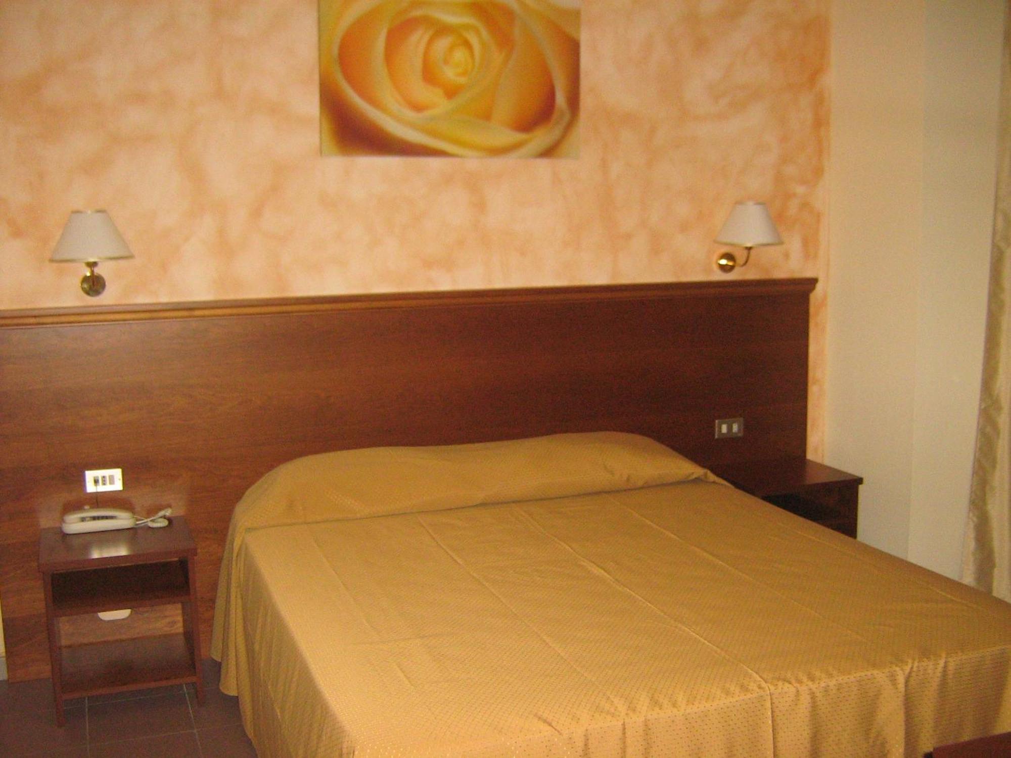 Hostiliae Ciminiera Hotel Ostiglia Exteriér fotografie