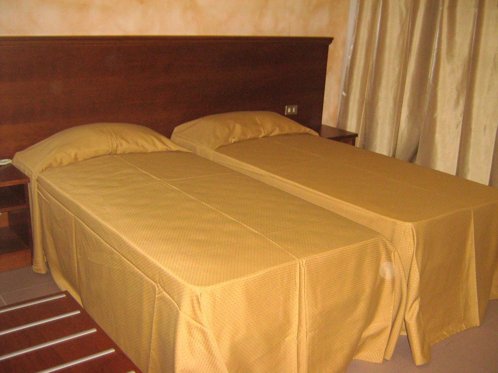 Hostiliae Ciminiera Hotel Ostiglia Exteriér fotografie