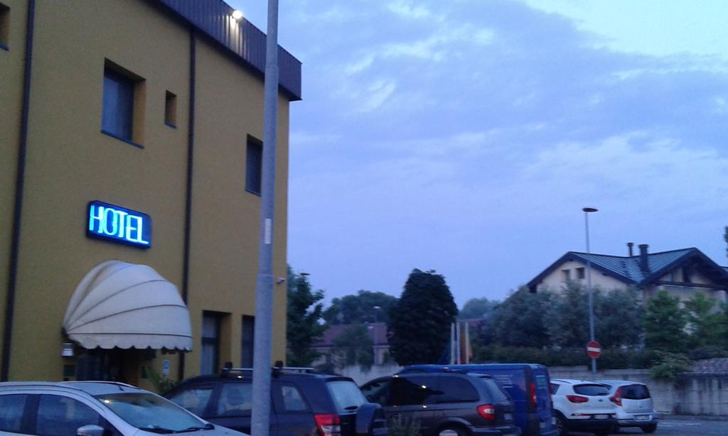 Hostiliae Ciminiera Hotel Ostiglia Exteriér fotografie
